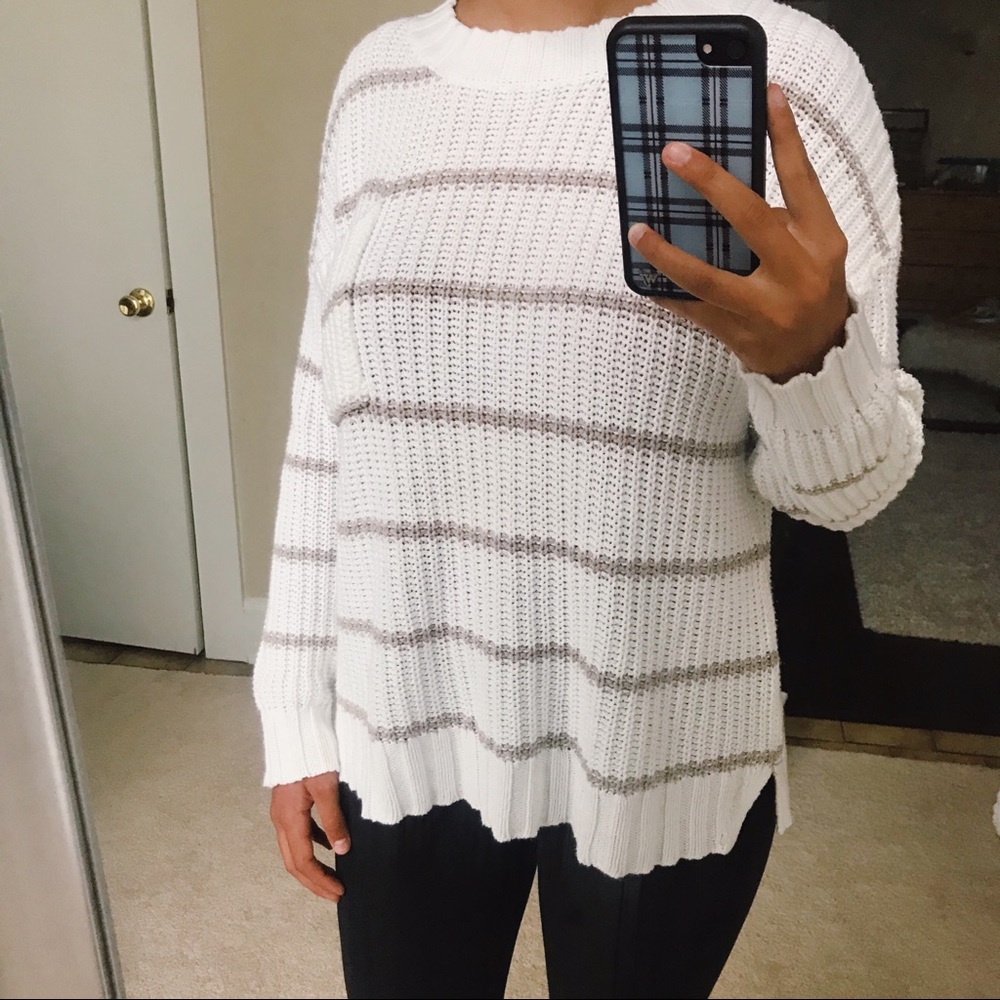 American Eagle sweater M